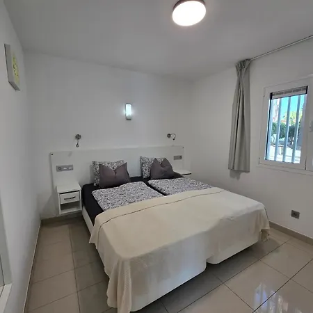 Casa Sol De Luxe, Klimaanlage, Pool, Strandnah Apartment